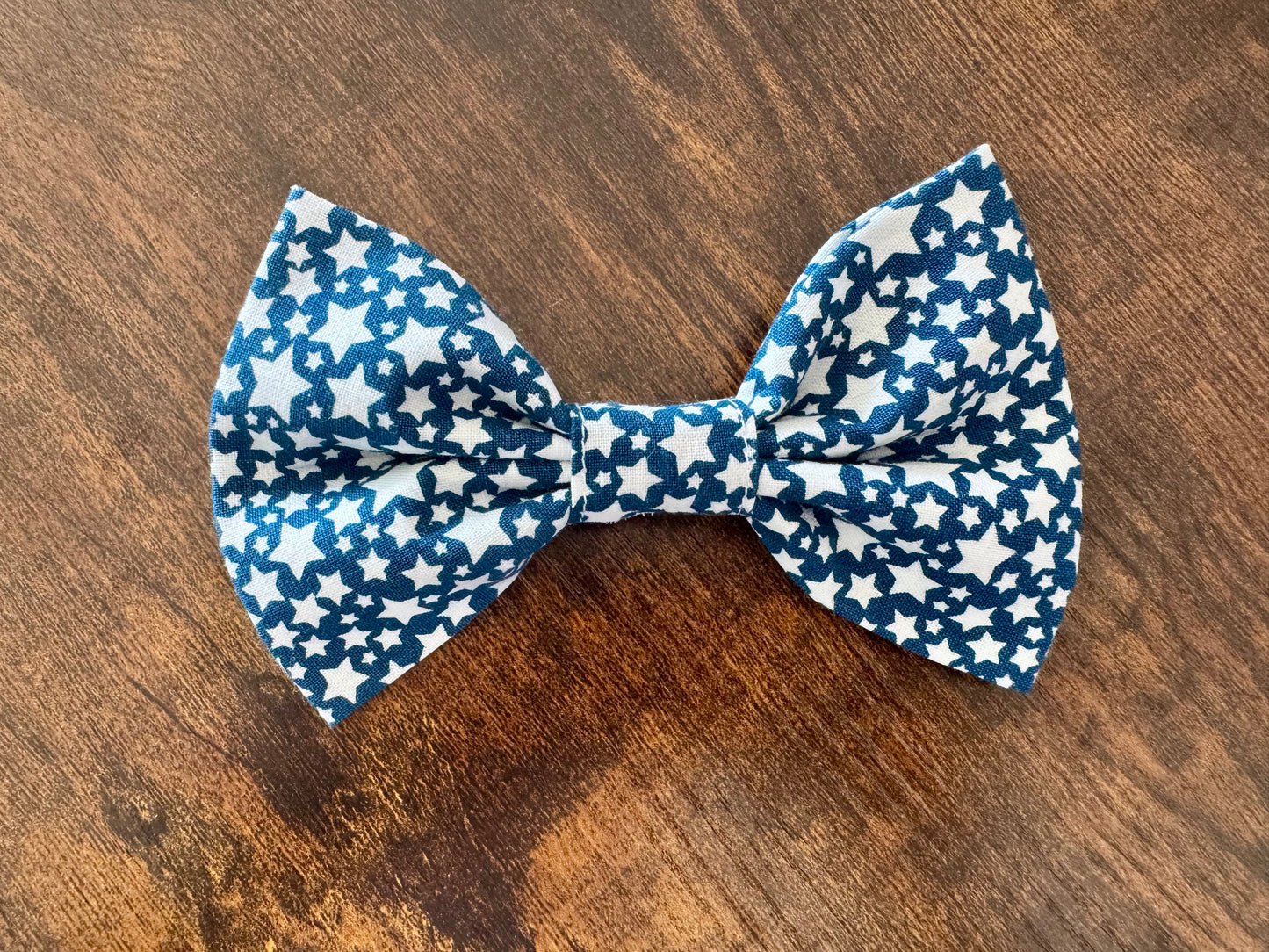 Large Bow Tie