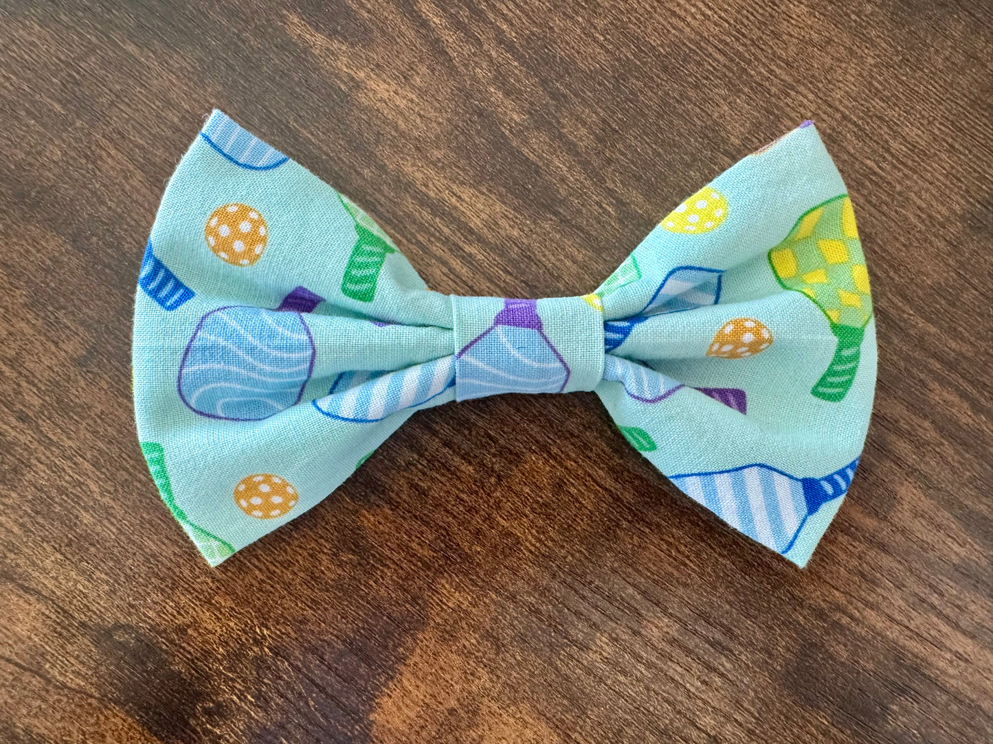 Large Bow Tie
