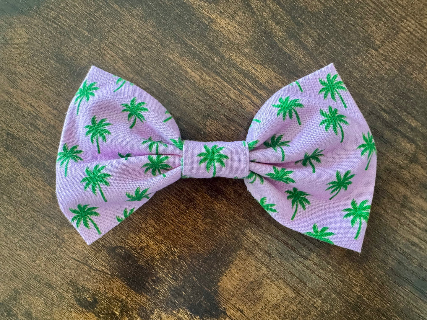 Large Bow Tie