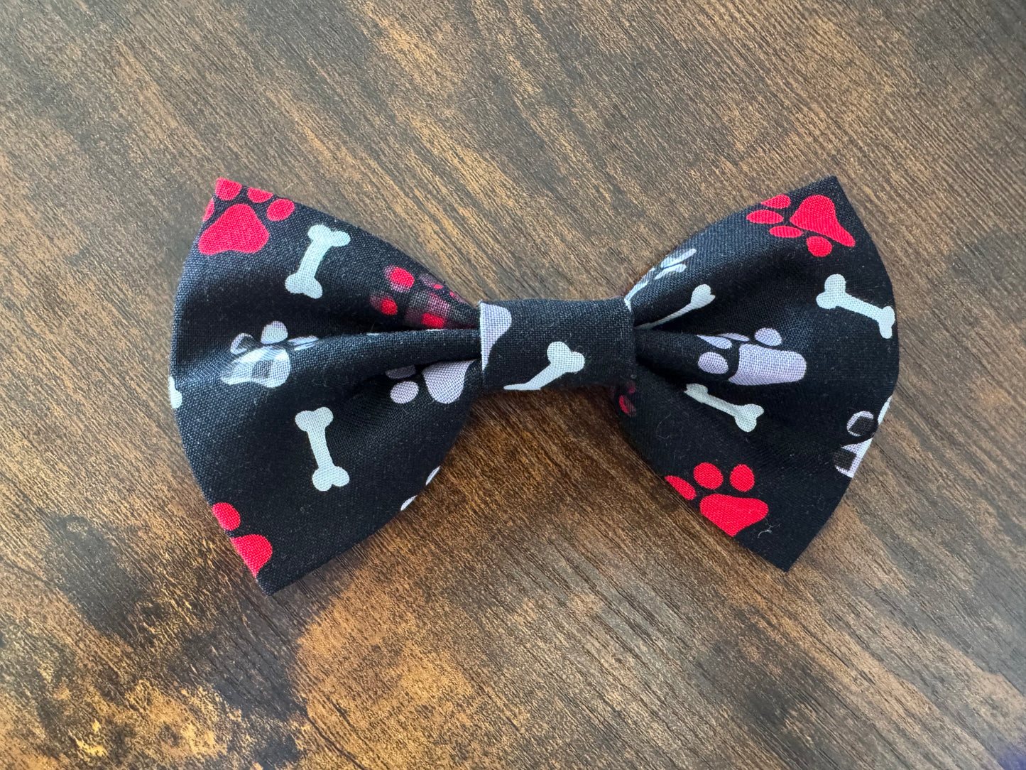 Large Bow Tie