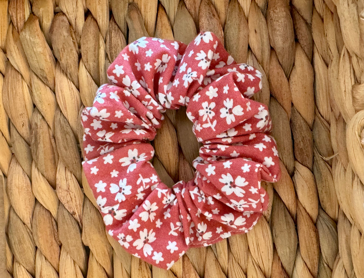 Medium Scrunchie
